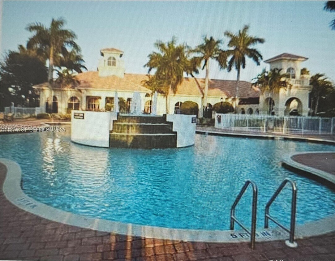 Foto del edificio - 7983 NW 18th Ct