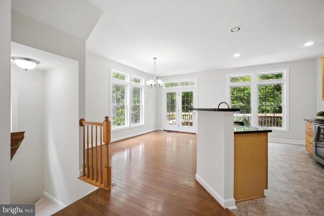 Building Photo - 6696 Debra Lu Way