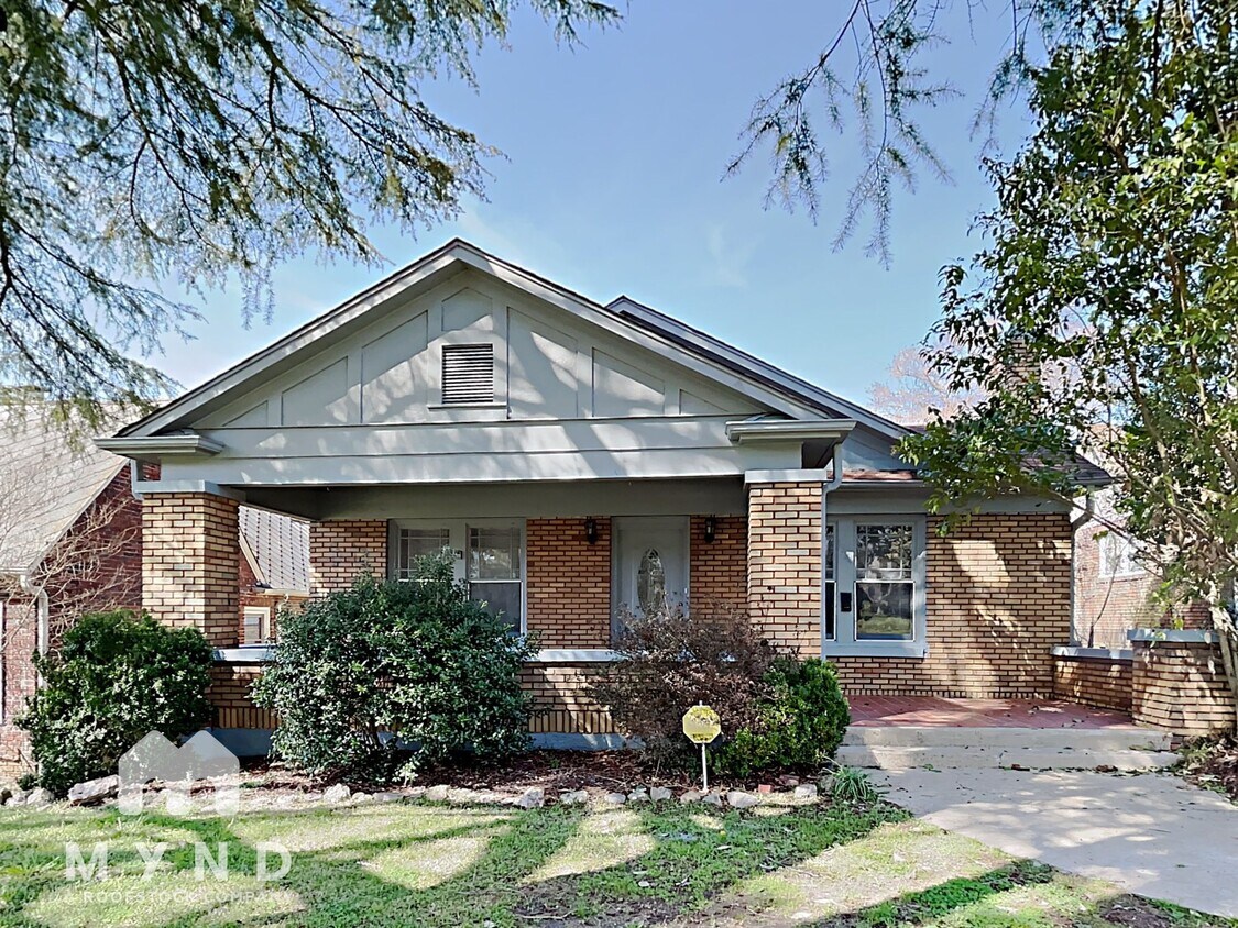 Foto principal - 1324 42nd St Ensley