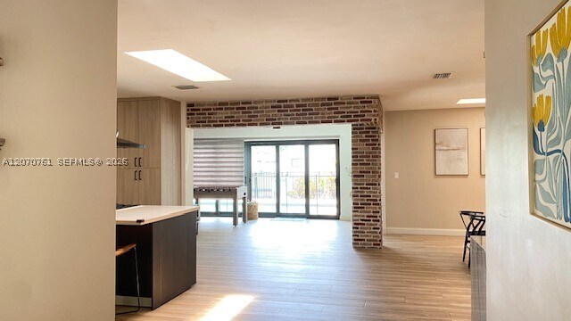 Foto del edificio - 6020 SW 17th St