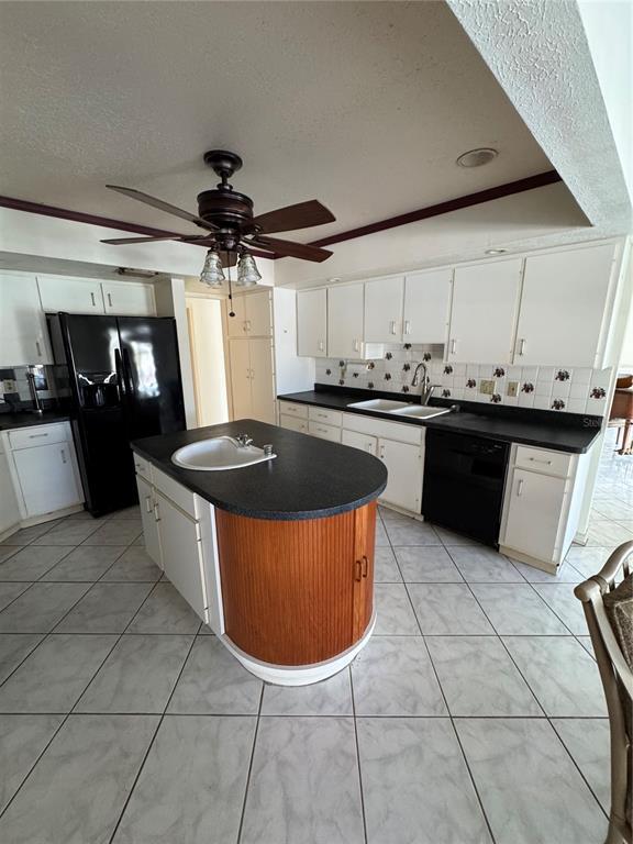 Foto del edificio - 5638 Country Lakes Dr