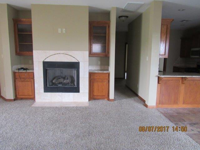 Building Photo - Fantastic home located in Dove Creek Addit...