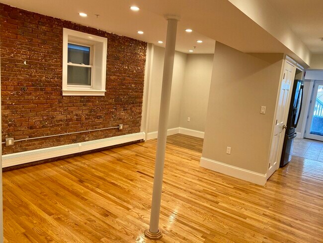 Foto del edificio - 96 Webster St