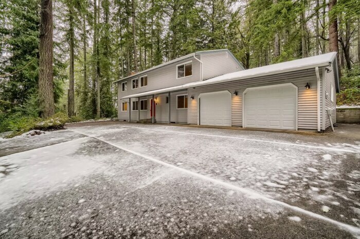 Foto principal - 24404 SE Mirrormont Blvd