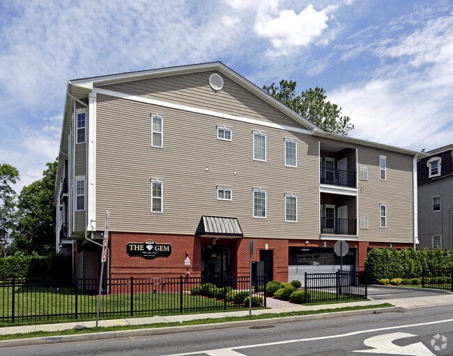 The Gem Luxury Apartments Apartments Elizabeth, NJ
