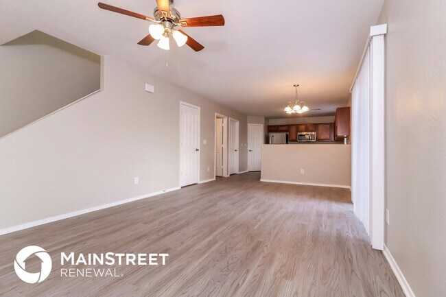 Foto del edificio - 12814 W Pershing St