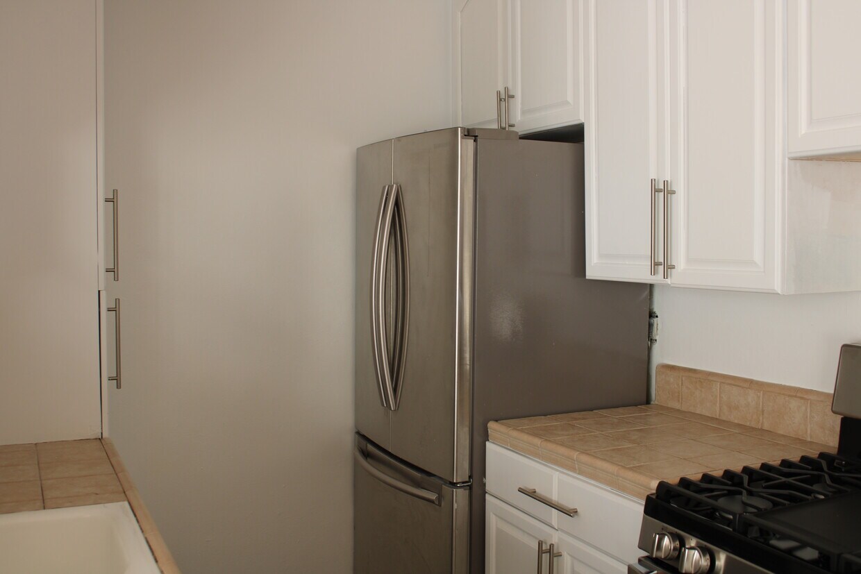 Foto principal - 5700 Etiwanda Ave