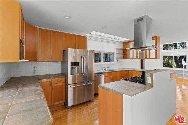 Foto del edificio - 653 N Swarthmore Ave