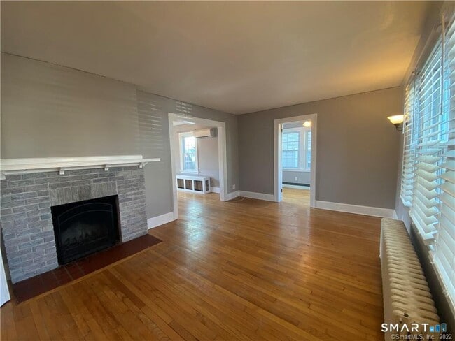 Building Photo - 71 Fennbrook Rd