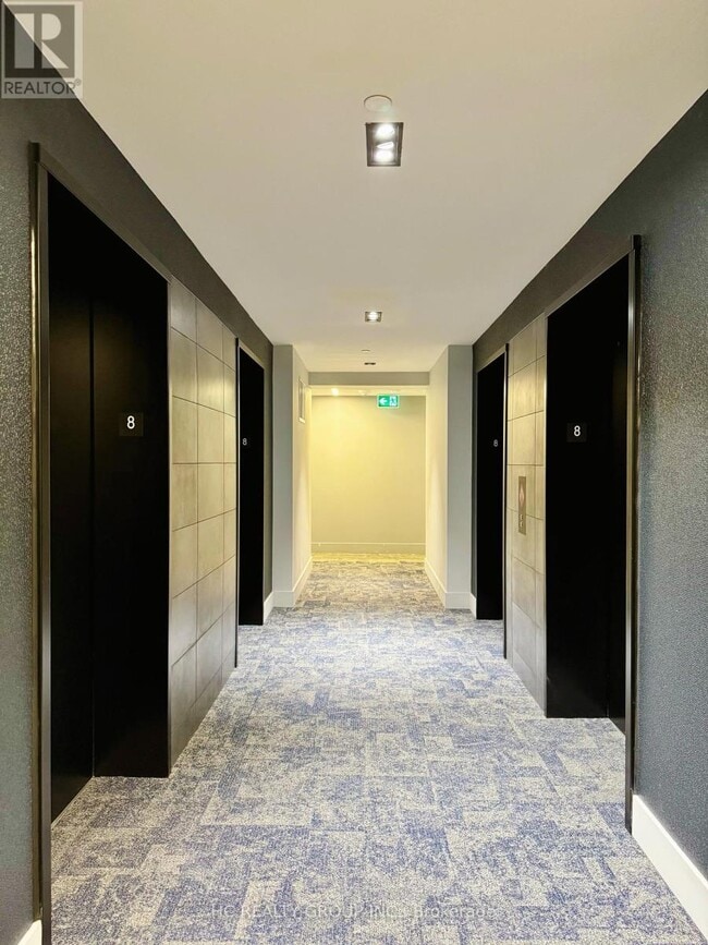 Building Photo - 4130 Parkside Village Dr