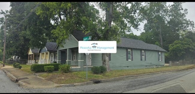 Building Photo - 900 Lawyers Ln