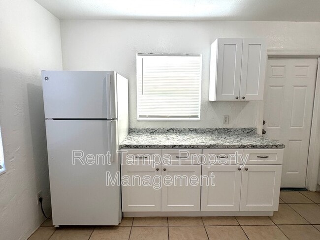 Foto del edificio - 626 31st St S