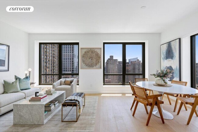 Building Photo - 214 W 72nd St