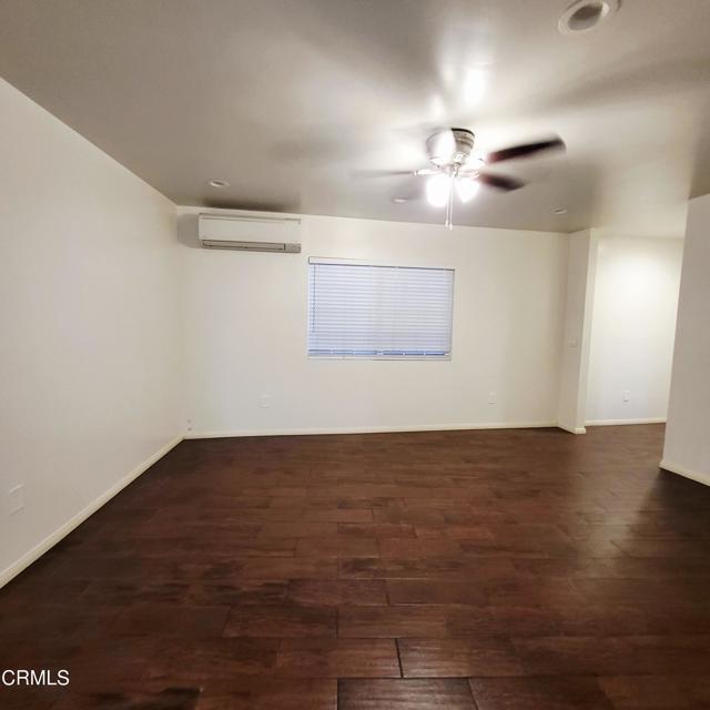 Foto del edificio - 4406 Toland Way