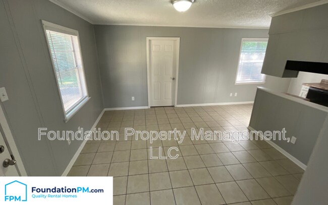 Foto del edificio - 4455 Westmont Road