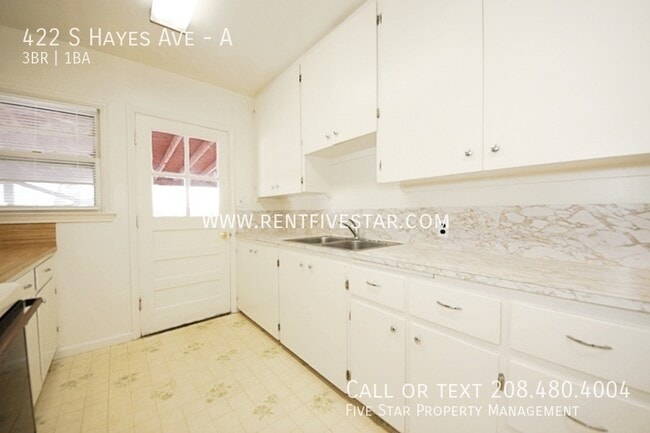 Foto del edificio - 422 S Hayes Ave