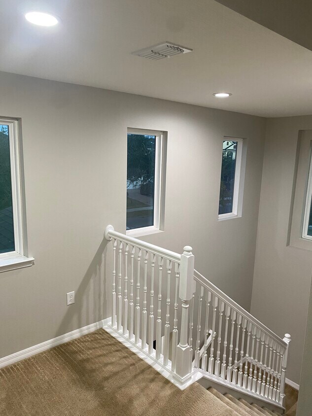 Foto principal - 11536 Chateaubriand Ave