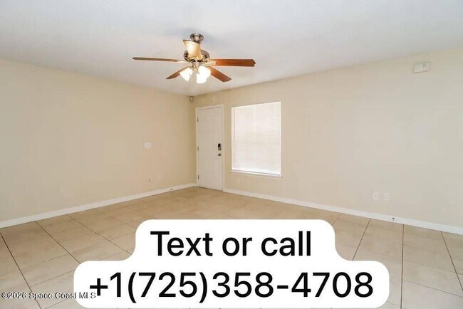 Foto del edificio - 9857 Red Clover Ave