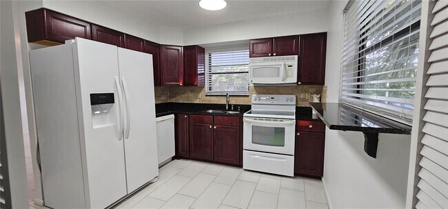 Building Photo - 484 Santa Cruz Pl NE