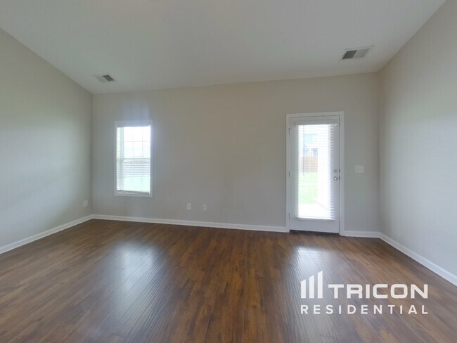 Building Photo - 812 Ellyson Drive Spring Hill TN
