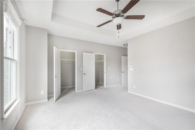 Foto del edificio - 766 Liberty Commons Dr NW