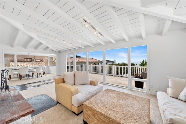 Foto del edificio - 2511 Seaview Ave