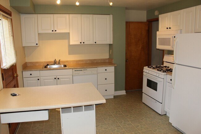 Photo - 1703 Nevada St Apartment