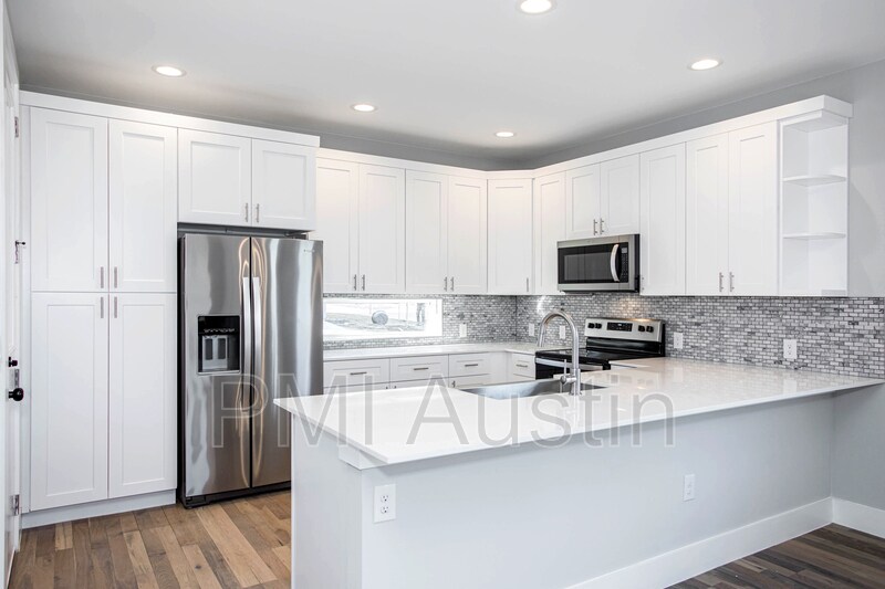 Foto principal - 6716 Mira Loma Ln