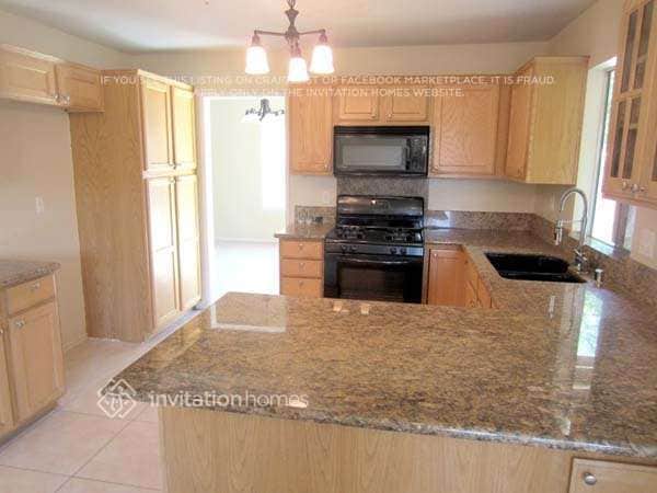 Building Photo - 16341 Windcrest Dr