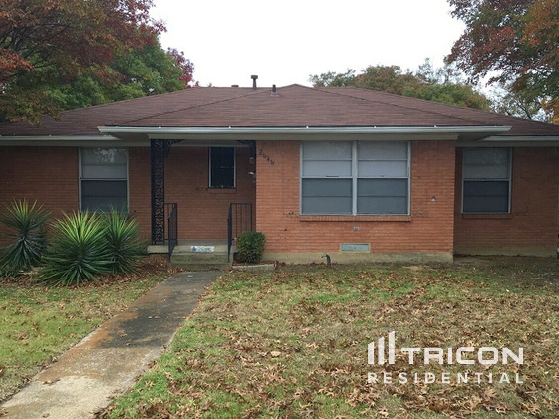 Primary Photo - 2646 Oates Drive Dallas TX