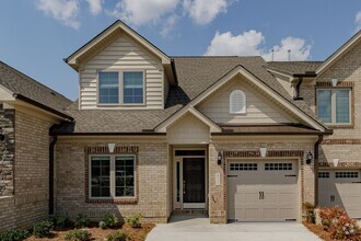 Building Photo - 4331 Holstein Dr