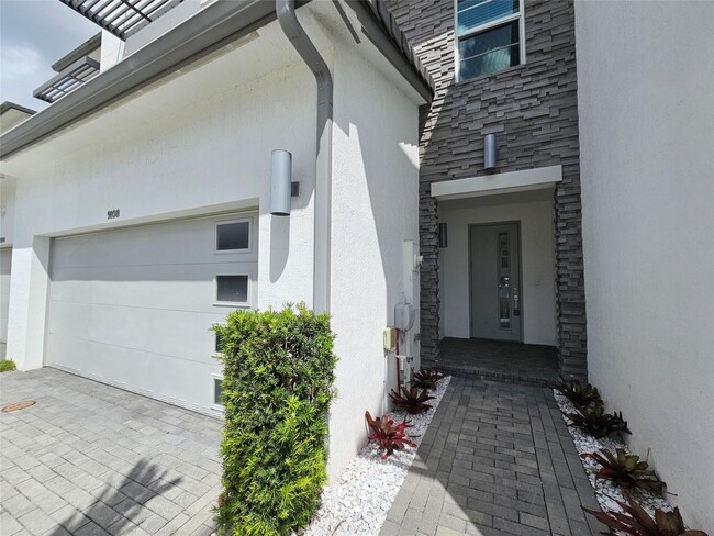 Building Photo - 9108 Kingsmoor Wy