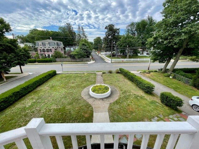 Building Photo - 2 Wyman Ct