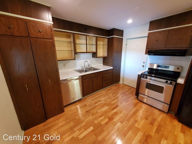 Building Photo - 2 br, 2 bath House - 1375 Pershing Blvd Un...