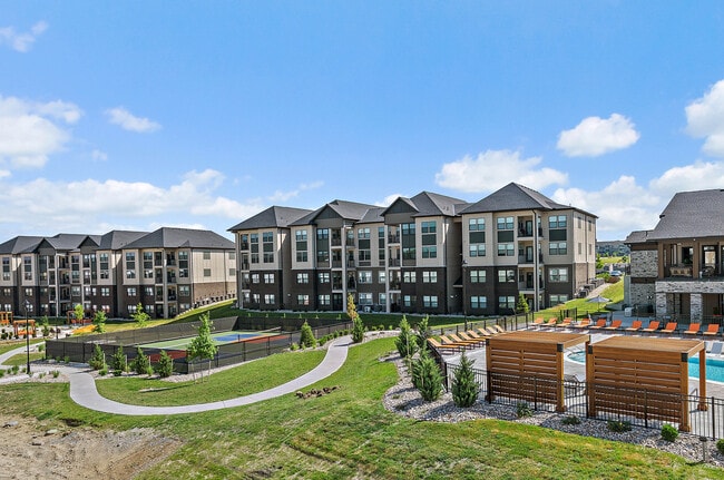 Amenity Aerial - 19Nineteen Promenade Apartments