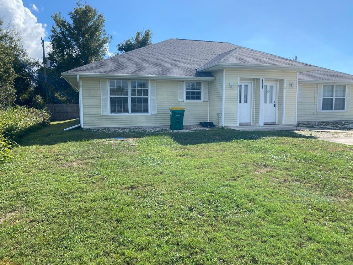 Foto principal - 27121 Partin Dr