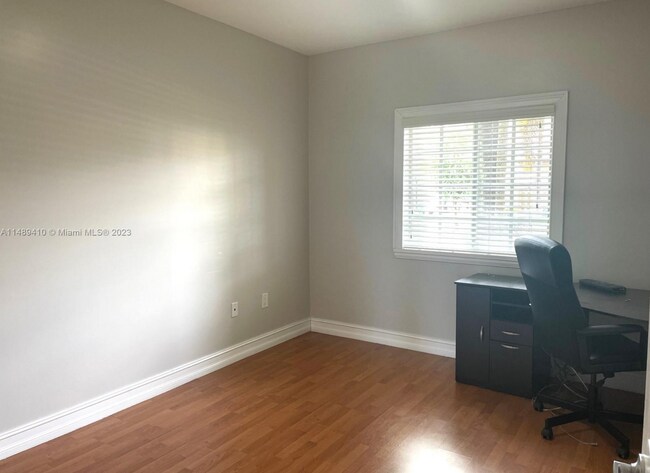 Foto del edificio - 11540 NW 67th Ter