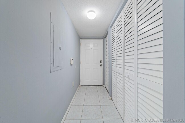 Foto del edificio - 4151 San Marino Blvd