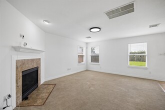 Building Photo - 13926 Tinsley Ct
