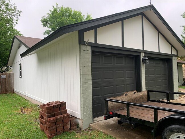 Foto del edificio - 3503 Roanoke Dr