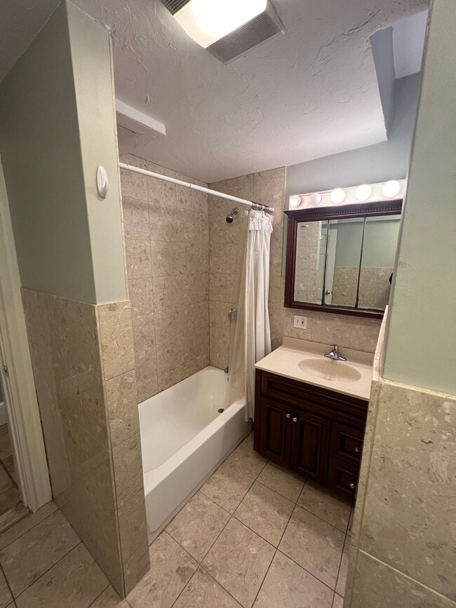 Foto del edificio - 14-16-16 Hamilton Rd