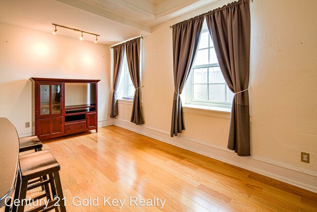 Foto del edificio - 2 br, 1.5 bath House - 2400 Baynard Blvd A...