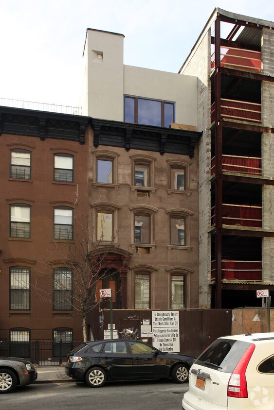 Building Photo - 108 W 129th St