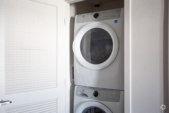 The Weddington photo'