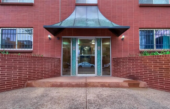 Photo - 1200 Emerson St Townhome