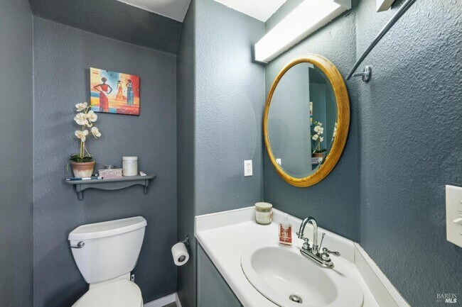 Building Photo - 1507 Pinebrook Pl