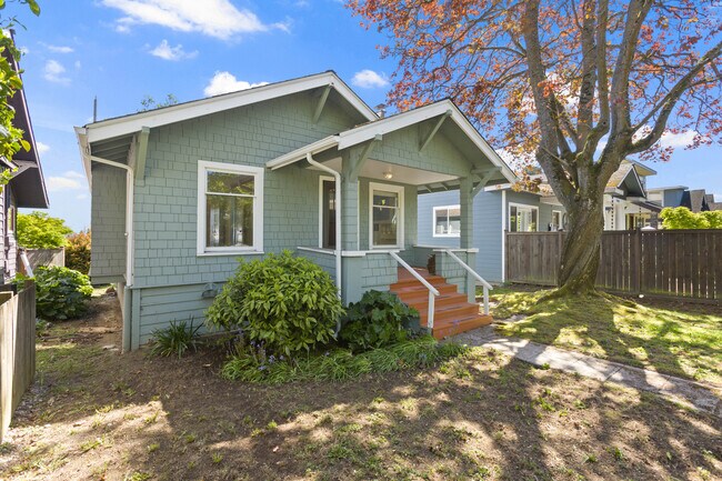 Foto del edificio - 5442 35th Ave SW