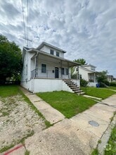 Building Photo - 4613 Asbury Ave