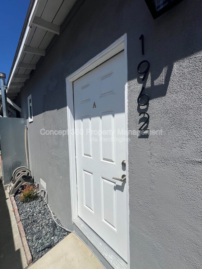 Building Photo - 1962 Harbor Ave