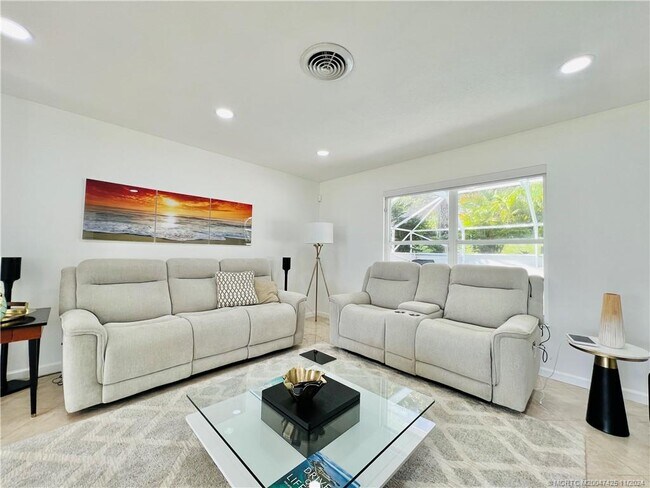 Foto del edificio - 12845 S Indian River Dr